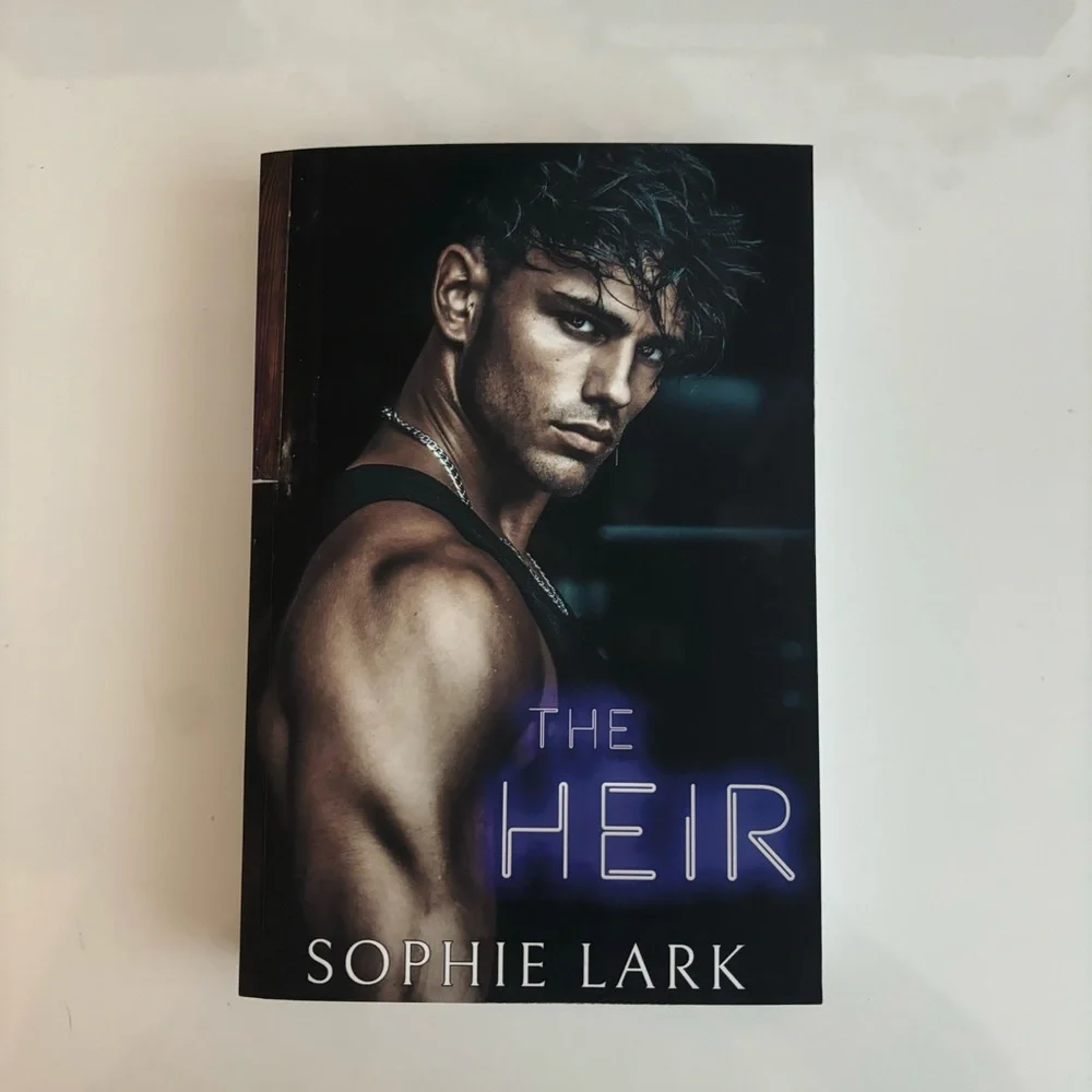 (OOP) The Heir by Sophie Lark indie edition - Picture 1 of 3